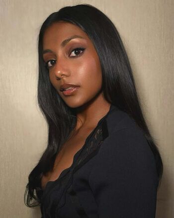 Charithra chandran page leaked private photo uncensored HD quality