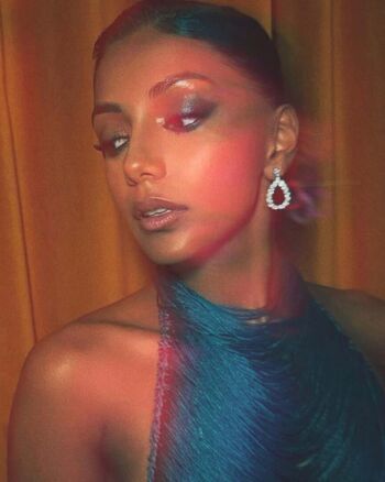 Charithra chandran page leaked private photo uncensored HD quality