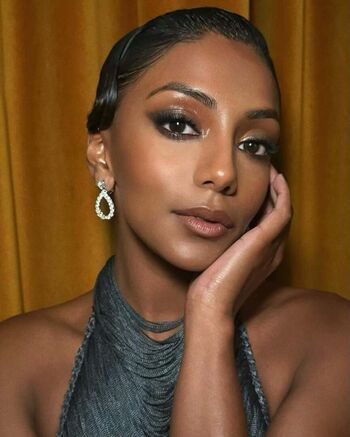 Charithra chandran page leaked private photo uncensored HD quality