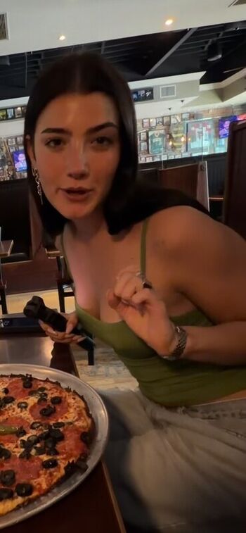 Charli d amelio leaked private photo uncensored HD quality
