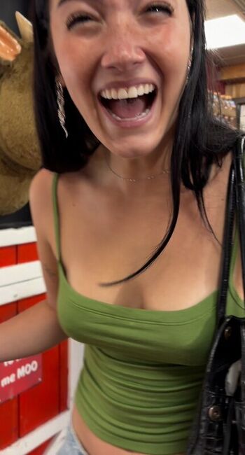 Charli d amelio leaked private photo uncensored HD quality