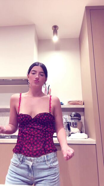 Charli d amelio page leaked private photo uncensored HD quality