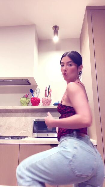 Charli d amelio page leaked private photo uncensored HD quality