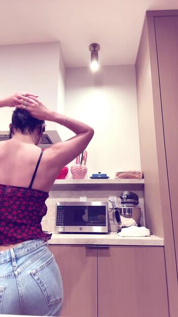 Charli d amelio page leaked private photo uncensored HD quality