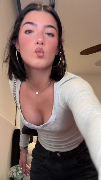 Charli d amelio page leaked private photo uncensored HD quality