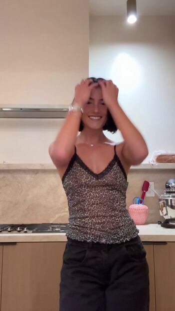 Charli d amelio page leaked private photo uncensored HD quality