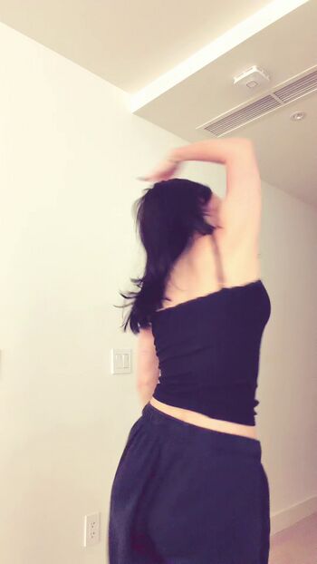 Charli d amelio page leaked private photo uncensored HD quality