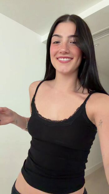 Charli d amelio page leaked private photo uncensored HD quality