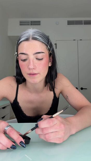 Charli d amelio page leaked private photo uncensored HD quality