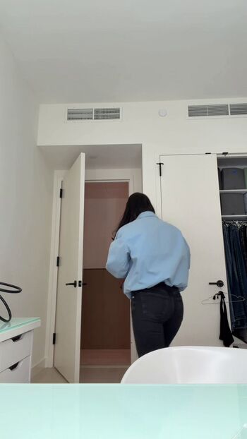 Charli d amelio page leaked private photo uncensored HD quality