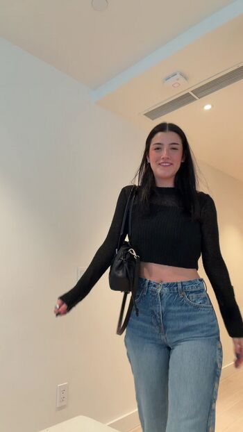 Charli d amelio page leaked private photo uncensored HD quality