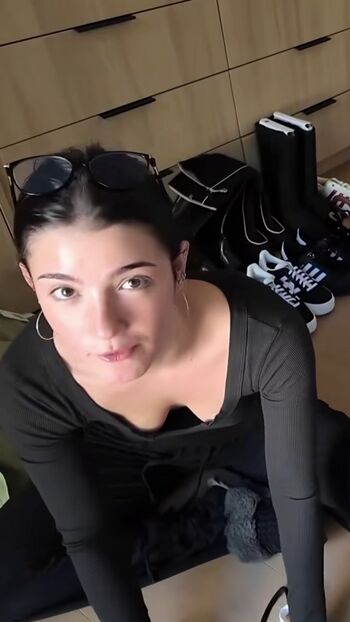 Charli d amelio page leaked private photo uncensored HD quality