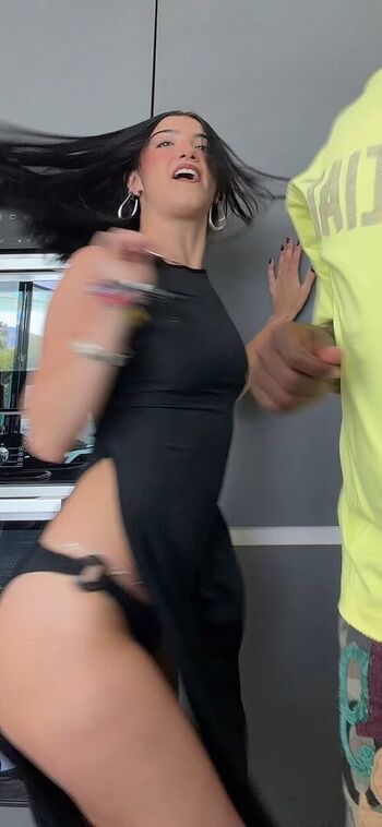 Charli d amelio leaked private photo uncensored HD quality