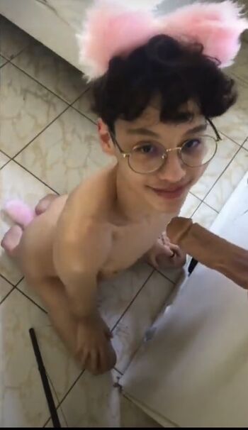 Charlie euss page leaked private photo uncensored HD quality