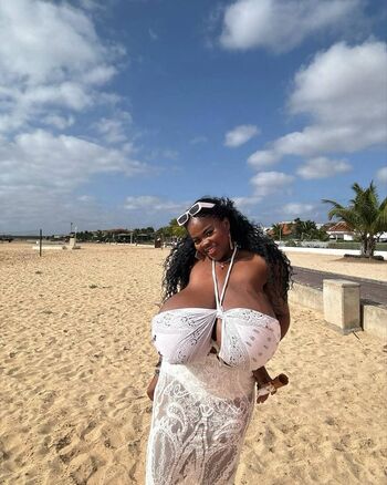 Chioma lov leaked private photo uncensored HD quality