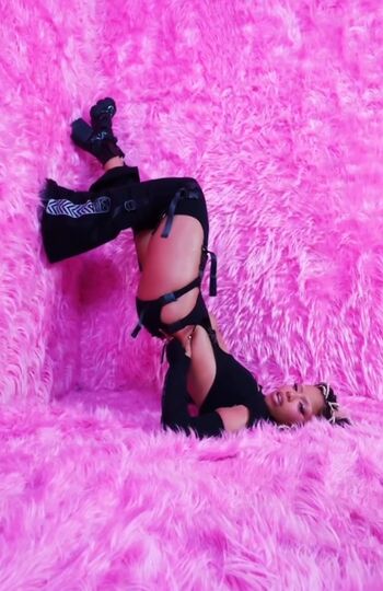 Chloe bailey page leaked private photo uncensored HD quality