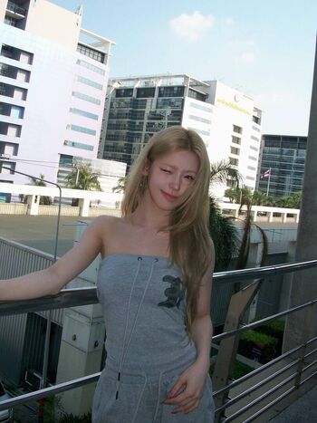 Cho mi yeon page leaked private photo uncensored HD quality