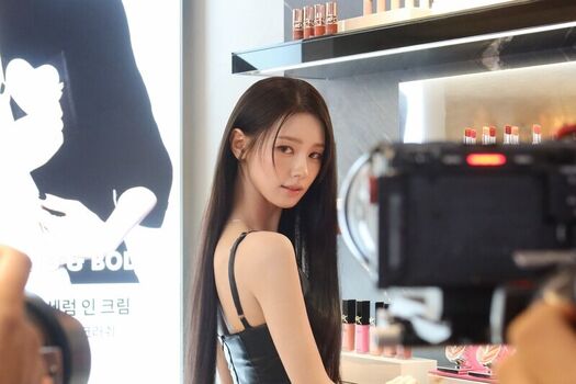 Cho mi yeon page leaked private photo uncensored HD quality