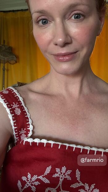 Christina hendricks page leaked private photo uncensored HD quality