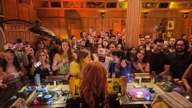 Christina hendricks page leaked private photo uncensored HD quality