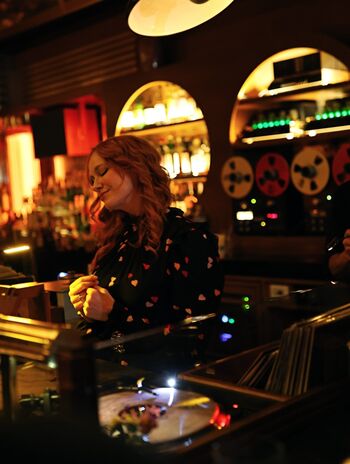 Christina hendricks leaked private photo uncensored HD quality