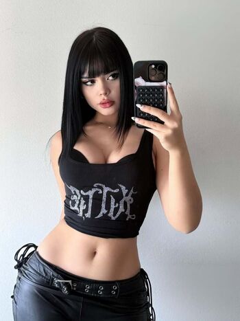 Chxrryxblossom  page leaked private photo uncensored HD quality