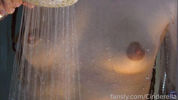 Cinderella girl leaked private photo uncensored HD quality