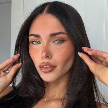 Clarissa bea leaked private photo uncensored HD quality