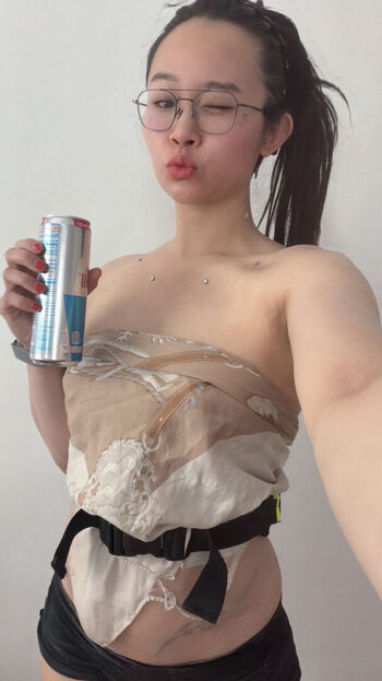 Connie han page leaked private photo uncensored HD quality