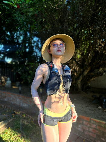 Connie han leaked private photo uncensored HD quality