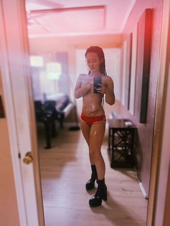 Connie han leaked private photo uncensored HD quality