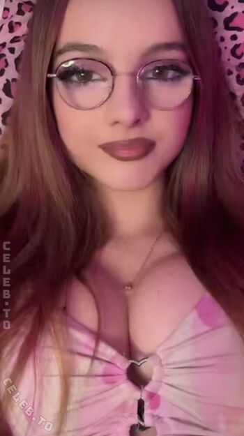 Crystalmarykitty page leaked private photo uncensored HD quality