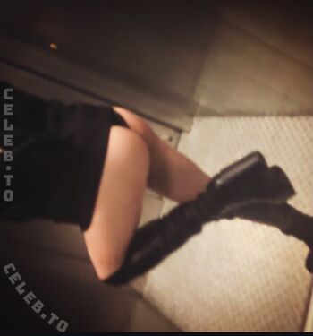 Crystalmarykitty leaked private photo uncensored HD quality