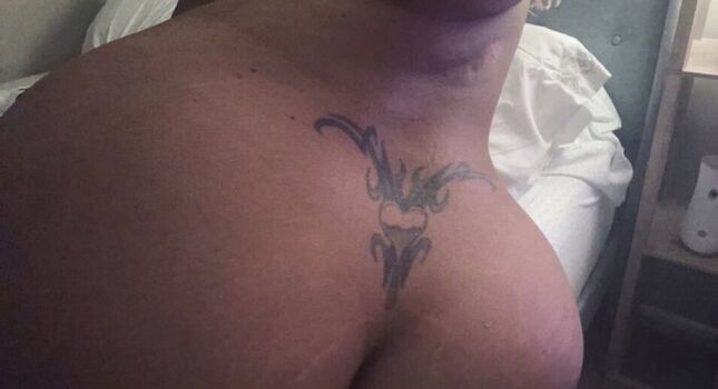 Curvy goddesses leaked private photo uncensored HD quality