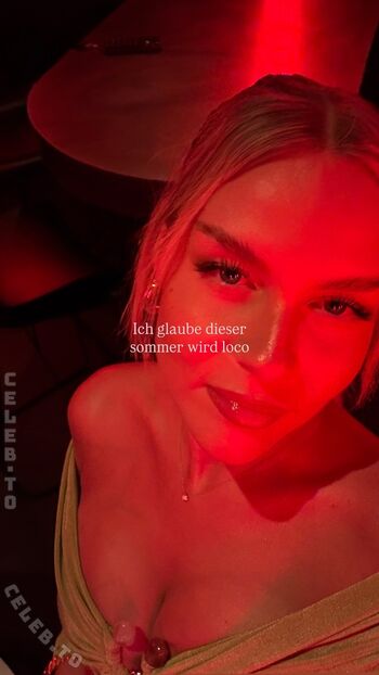 Dagi bee  page leaked private photo uncensored HD quality