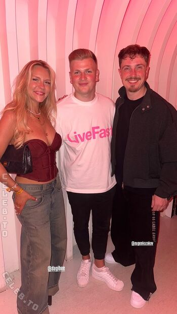 Dagi bee  page leaked private photo uncensored HD quality
