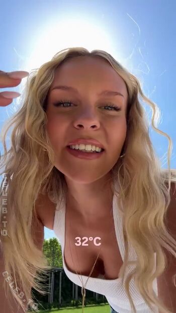 Dagi bee  page leaked private photo uncensored HD quality