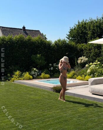 Dagi bee  page leaked private photo uncensored HD quality