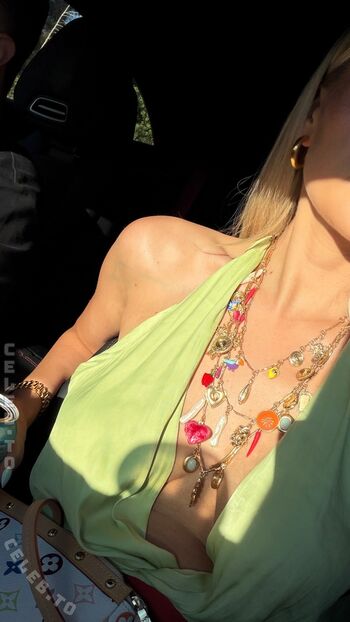 Dagi bee  page leaked private photo uncensored HD quality
