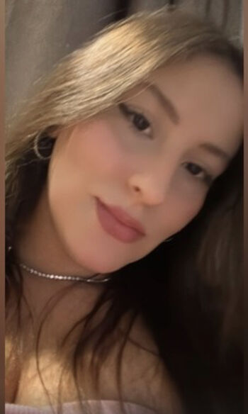 Dani bluee  page leaked private photo uncensored HD quality
