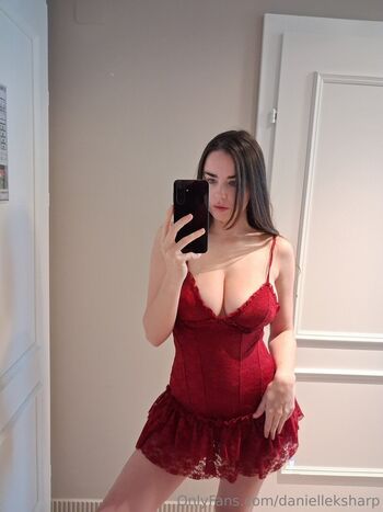 Daniimee leaked private photo uncensored HD quality