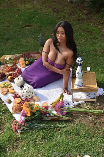 Dejarennae  page leaked private photo uncensored HD quality