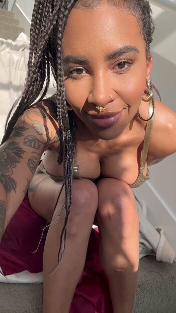 Demi sutra leaked private photo uncensored HD quality