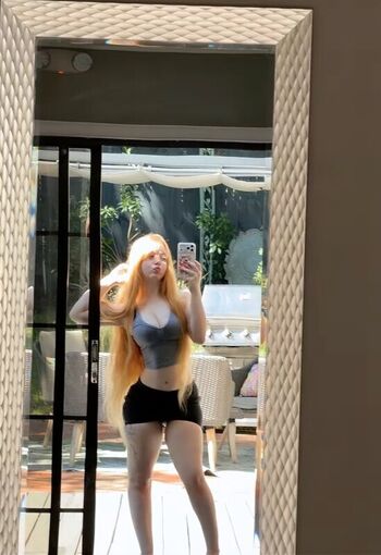 Diovana konigsreuter  page leaked private photo uncensored HD quality