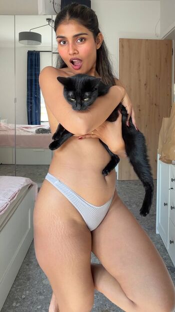 Disha verma leaked private photo uncensored HD quality