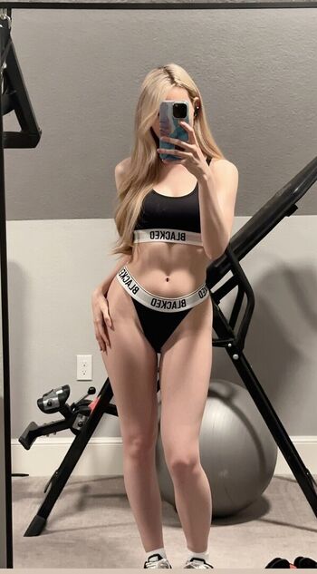 Dizzykitten page leaked private photo uncensored HD quality