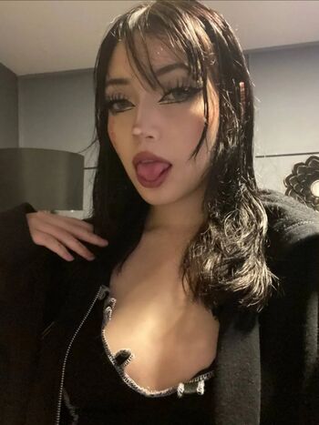 Dollyghost leaked private photo uncensored HD quality