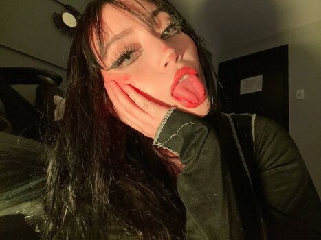 Dollyghost leaked private photo uncensored HD quality