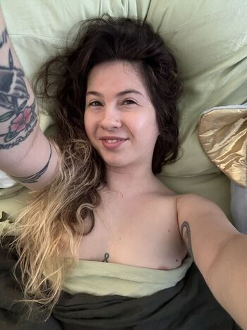 Dreamxrgxrl page leaked private photo uncensored HD quality