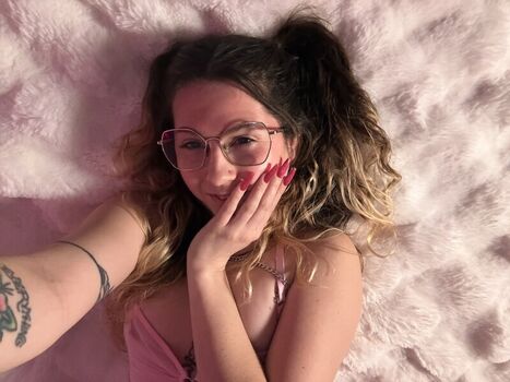 Dreamxrgxrl page leaked private photo uncensored HD quality